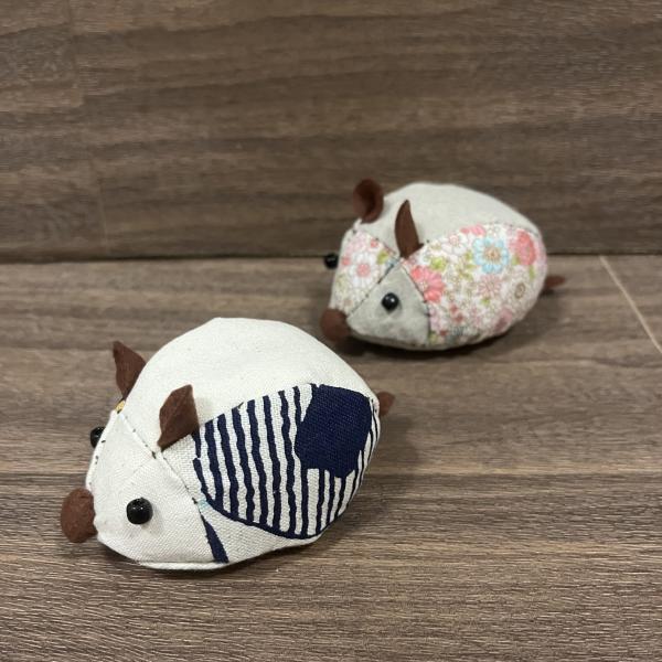 針山ハリネズミ（黄青）