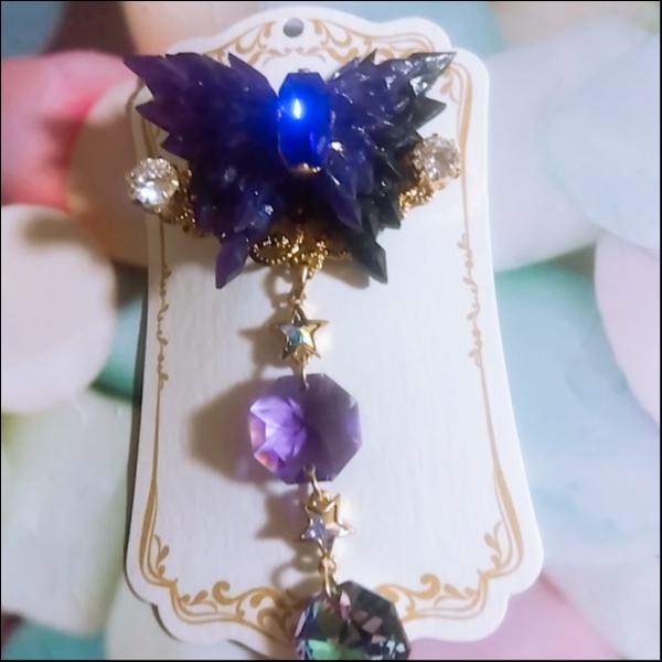 暗黒蝶のヘアクリップ