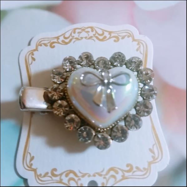 ハートリボンのヘアクリップ