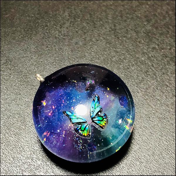 深宇宙へ羽ばたく