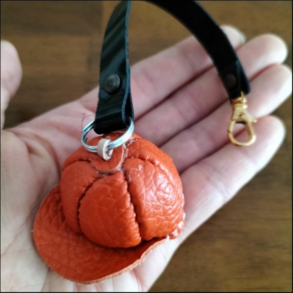 ミニチュア小物のチャーム