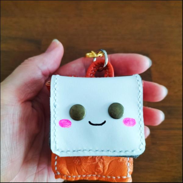 ミニチュアリュックのバッグチャーム