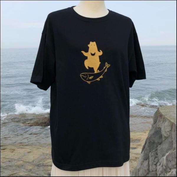 S・シャケくまTシャツ
