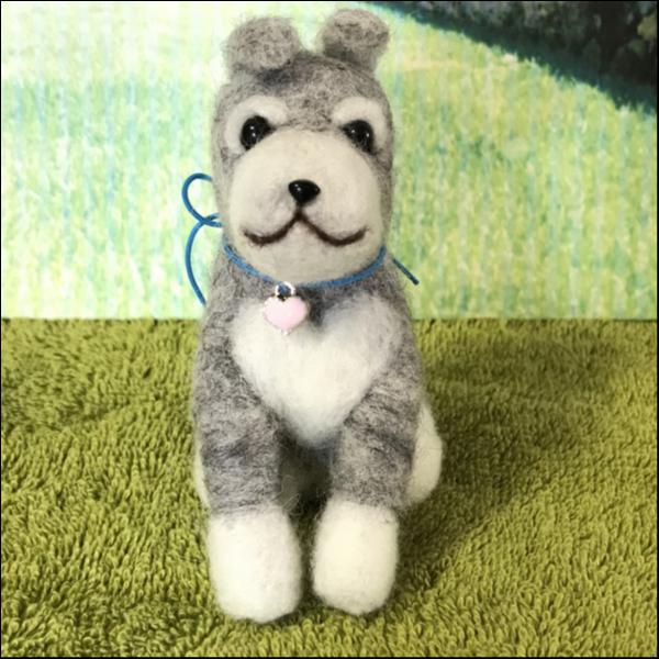 羊毛フェルト ミニチュアシュナウザー