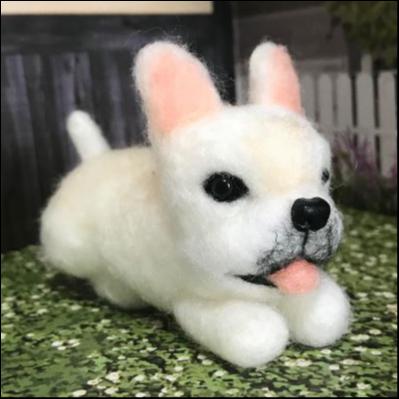 羊毛フェルト フレブル クリーム
