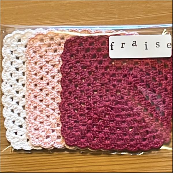 北欧風花柄モチーフコースター★3色3枚セット（四角型）